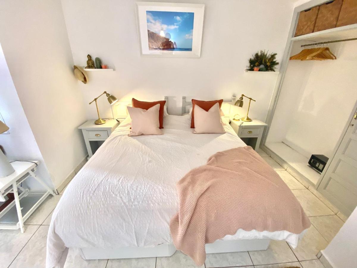 Sea View Penthouse With Large Terrace Apartment Los Cristianos  Exterior photo